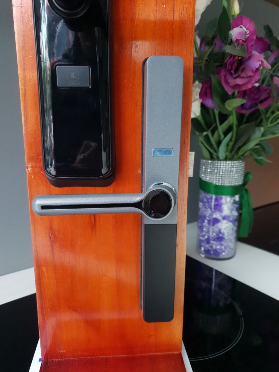 Địa chỉ bán khóa cửa kính hcm giá rẻ, chính hãng- Kassler Việt Nam-4 Địa chỉ bán khóa cửa kính hcm giá rẻ, chính hãng- Kassler Việt Nam-4